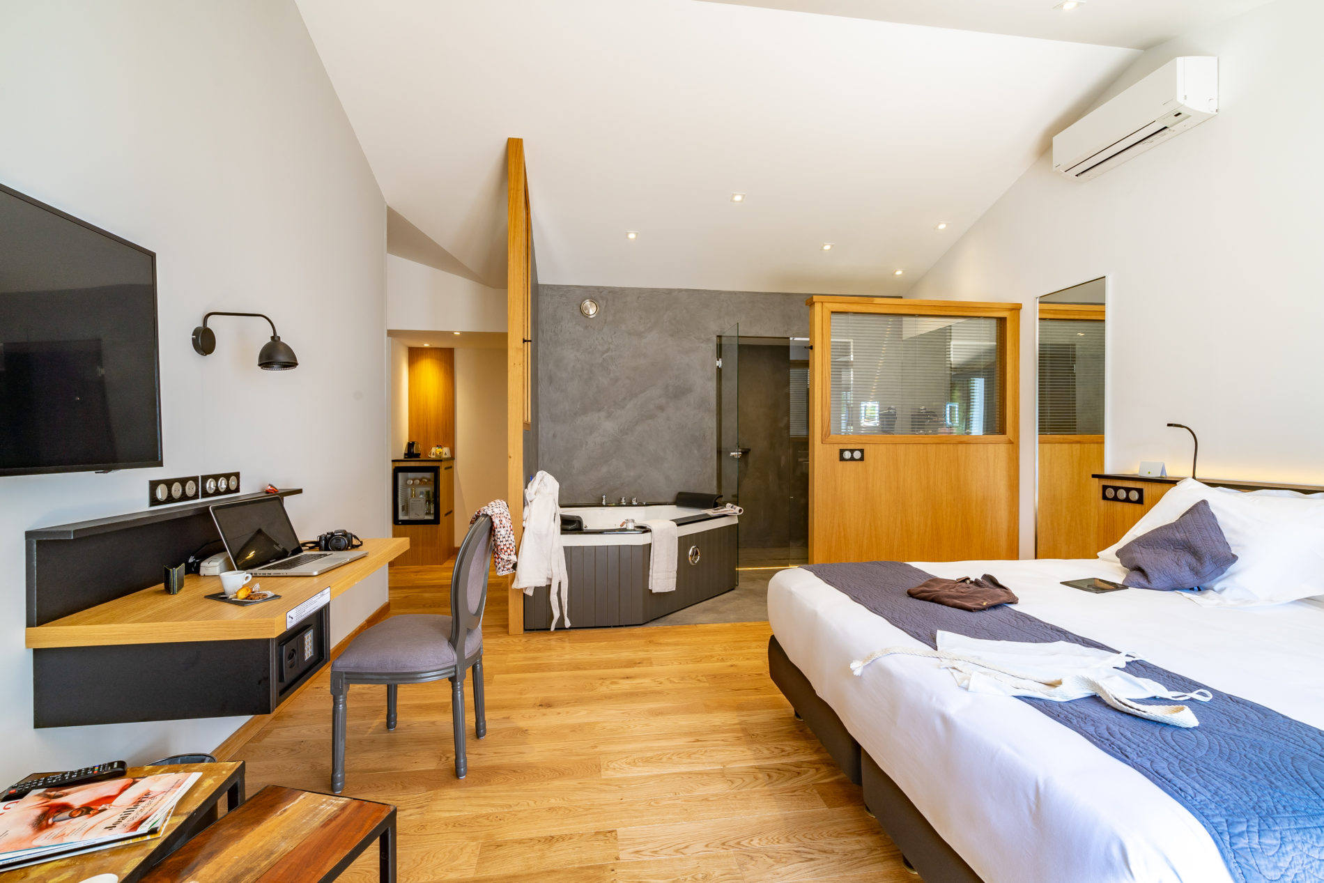 SUITES BALNEO